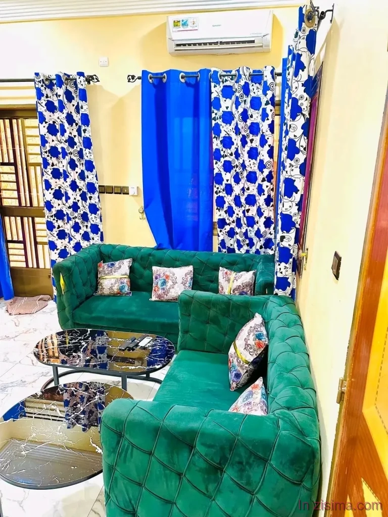 Appartement meublé – Disponible vers le Jardin du SIAO