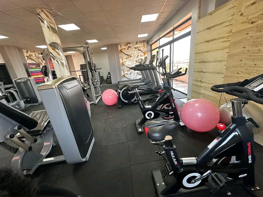 Appartements meublés 2 Chambres Salon – Disponible à Saaba